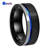 Mens Wedding Band Tungsten Carbide Ring Zwart Rose Goud met Offset Groove en Borstel Afwerking 211217