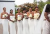 2021 Mütevazı Beyaz Spagetti Sapanlar Gelinlik Modelleri Dantelli Kolsuz Saten Hizmetçi Onur Elbiseleri Ucuz Afrika Düğün Konukları Giymek