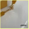 Womens Designer Armband Fashion Farandole Gold Hollow Letters F Armband For Women Party Wedding Jewely Necklace Box New 2110202646