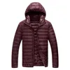 Moda Winter Solid Duck Down Kurtka męska Pakowane Streetwear Mężczyzna Ultra Light Pióro Płaszcze Z Kapturem Ciepłe Męskie Odzież Parka Y1103