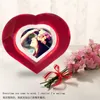 Christmas gift Heart shape magnetic floating po frame, high tech levitating picture po frame 210611