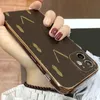 مصممي Luxurys الحالات الهاتفية لجهاز iPhone 11 12 13 Pro Promax XR X/XS Case Fashion V Flower Cover Case D2201117Z