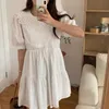 Korejpaa Frauen Kleid Korea Chic Süße Elegante Puppe Kragen Spitze Hohl Nähte Krawatte mit Taille Blase Hülse Vestido Weibliche 210526