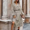 Höst vinter elegant v-hals leopard tryckt klänning damer hög gata klänning kvinnors mode lång klänning kläder Vestidos 210514
