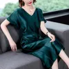 Vestido de seda coreano para mujer, elegante, de satén, para mujer, de cintura alta, a rayas, de talla grande, con cuello en V, ajustado, largo, es 210427