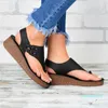 Kvinnor Sommar Sandaler Plus Storlek PU Grunt Platform Casual Buckle Solid Color Med Heel Weeges Skor Kvinna Slides 2021