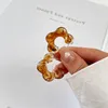 HOOP HUGGIE 2021 Korea kolorowe akrylowe geometryczne kolczyki w kształcie litery C Retro dla kobiet Girls Party Travel Jewelry Prezenty Hurtownie