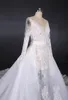 Elegante schöne Hochzeitskleid Appliques Kleid Braut Sweep Zug High-End Custom Made Church-Kleid