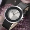 Snelle levering Vrouwelijk horloge topmerk dameshorloges hoge qulity g tijdloos design vrouwelijk horloge Roestvrijstalen frame super l320i