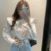 Koreansk stil mjuk bomull docka krage söt skjorta vintage casual eleganta toppar solid långärmad båge lösa vita blusar 12634 210527