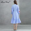 ファッションデザイナードレス春の女性のドレス刺繍ランタンスリーブストライププリント緩いドレス210524