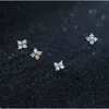 WANTME Gerçek 925 Ayar Gümüş Minimalist Beyaz Zirkon Dört Yapraklı Yonca Mini Küçük Saplama Küpe Kadınlar için Genç Kız Takı 210507