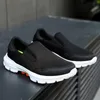 2021 Män Kvinnor Running Skor Svart Blå Grå Fashion Mens Trainers Andas Sport Sneakers Storlek 37-45 qg