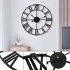 40cm Large Outdoor Garden Wall Clock Nordic Metal Roman Numeral Wall Clock Retro Iron Round Face Black Home Office Decoration H1230