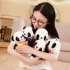 Tasarımcı 5 Renk Küçük Kırmızı Tang Kostümü 18cm Peluş Oyuncak Siyah Beyaz Elbise Panda Bebek Hediyesi B55S7467321