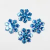 100pcs / pack 30mm Noël Flocon De Neige Feutre Rembourré Appliques pour Chapeaux Épingle À Cheveux Artisanat De Mariage Décoration DIY Accessoires En Gros DH8568