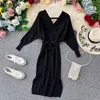 Fashion Sexy V Neck Slim Waist Lace Up Mid Long Pull Femme Elegant Party Open Back Autumn Winter Sweater Dress 46787 210422