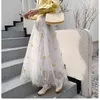 高品質刺繍蝶のメッシュプリーツスカート女性夏のエレガントな弾性ウエストロングスカート210520