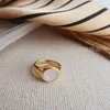 Beliebte Mutter Shell Ring Weibliche Retro Titan Stahl Ins Mode Ringe für Frauen 2021 Luxus Schmuck Ganze