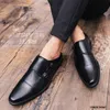 New British Trend Nero Marrone Monk Strap per uomo Casual stampato Oxfords Scarpe da abito da sposa Party Driving Flats Zapatos Hombre