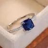 Pierścienie ślubne Dodo Blue Shining Bands Luksus cyrkon dla kobiet Proste design Znakomity zaręczyny