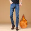 Vinter termisk varm flanell stretch jeans mens vinterkvalitet känd märke fleece byxor raka flockande byxor denim jean x0621