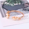 سوار كلاسيك سوار البرسيم الإبداعي غير الرسمي للنساء الذهب 039S مصمم الفاخرة Jewelry8546164