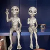 Alien Garden Resin Statue Meditating Alien Art Statue Sculpture Ornament Indoor Outdoor Decoration Garden Extraterrestrial Decor Q0811