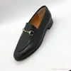 Flache Damenschuhe, 100 % authentisches Rindsleder, Metallschnalle, Designer-Schuhe, Damen-Leder-Buchstaben-Freizeitschuh, Mules, Princetown-Männer, Trample Lazy Loafers, große Größe 34-42-46