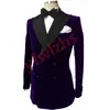 Yakışıklı Velveteen Groomsmen Tepe Yaka Damat Smokin Erkekler Düğün Takım Elbise / Balo / Yemeği Adam Blazer (Ceket + Kravat + Pantolon) T289