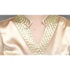 Summer Diamonds Satin Krótki rękaw Bluzki Topy Kobiety Biuro Elegancka Moda Koreański Slim V-Neck Swetry Femininas 210518
