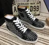 2023 Hommes Femmes Luxe Red Bottoms Chaussures Baskets en cuir véritable clouté Designer Chaussure pour Top Noir Blanc Spikes Casual Rivet Sneaker e4u #