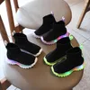 Barn toddler skor ledd glödande sneakers med lätta barn springa skor glidande mode lysande sportskor för tjejer pojkar g1025
