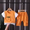 Set di abbigliamento Neonati maschi Vestiti estivi Moda Maglietta di cotone Infant stampato Abito di ananas per bambini Top Pantaloncini Casual9893033