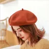sur Net rouge automne et hiver laine all-match bérets chapeaux casquettes GSBL007a mode femme peintre chapeau citrouille décontracté bourgeon cap274E