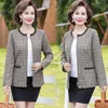 Women's Jackets Women 2021 Fashion Plaid Short Jacket Coat Long Sleeve Beaded Edge Trim Ladies Office Female Outerwear Chic Tops