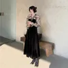 Kimutomo Vintage Patchwork Kadife Elbise Kadınlar Fransız Tarzı Çiçek V Yaka Flare Kollu Tek Göğüslü Vestido Feminino Zarif 210521