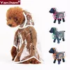 Casote de vestuário para cães Capatos de chuva roupas transparentes cães à prova d'água roupas de estimação para chuva com capuz fofo chihuahua