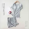 Modal Lady Kısa Kollu Pijama Sutyen Sutyen Set Bra Pad Yarım Şort Çizgili Gevşek Büyük Boy Ev Giyim 210809