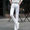 Jeans da uomo Fashion 2022 Business Pure Black And White Sezione sottile Dritto Slim Young Student Casual Adolescente Pantaloni a matita