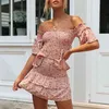 Blomstryck Klänning 2 Pieces Kjol Sats Sommarstrand Av Axel Ruffle Suits Kvinnor Rosa Bodycon 210427