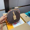 En Kalite 52294 Klasik Omuz Çantaları Kadın Çanta Bolte Chapeau Çorba Crossbody Bag Mono Çiçek Moda Leydi Debriyajları