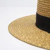 Соломенная шапка мода с широкополенной золотой металлической пчел широко