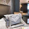 Высококачественные роскоши дизайнерские женские сумки на ремневой сумке Авралбсна облачная сумка универсальная большая емкость свет