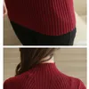 Fashion Solid Weiß und Schwarz Tops Pullover Winter Langarm Rollkragen Pullover Femme Kleidung 5218 210914