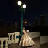 NY! 2022 Shining Gold Ball Gown Quinceanera Klänningar Beaded Off Axel Tulle Sequined Sweet 15 16 Dress XV Party Wear