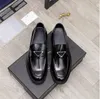 Mocassini da uomo in tripla pelle spazzolata nera Scarpe eleganti Oxford con fondo rosso Sneakers da barca da sposo Scarpe da ginnastica casual da uomo per feste di matrimonio da uomo EUR40-44