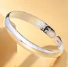 Nehzy 925 Sterling Silver New Retro Heart Sutra Silver Bangles Kvinnor Armband Fashion Glossy Simple Luxury Smycken 1184 T2