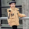 2021 Jesień i zima Nowe dziecięce kurtki dla chłopców dziewczęcy średniej długie dziecko parker koreański pogrubiony trend