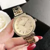 Montres de marque femmes fille tête de cristal Style métal bracelet en acier montre-bracelet à Quartz VE 50251i